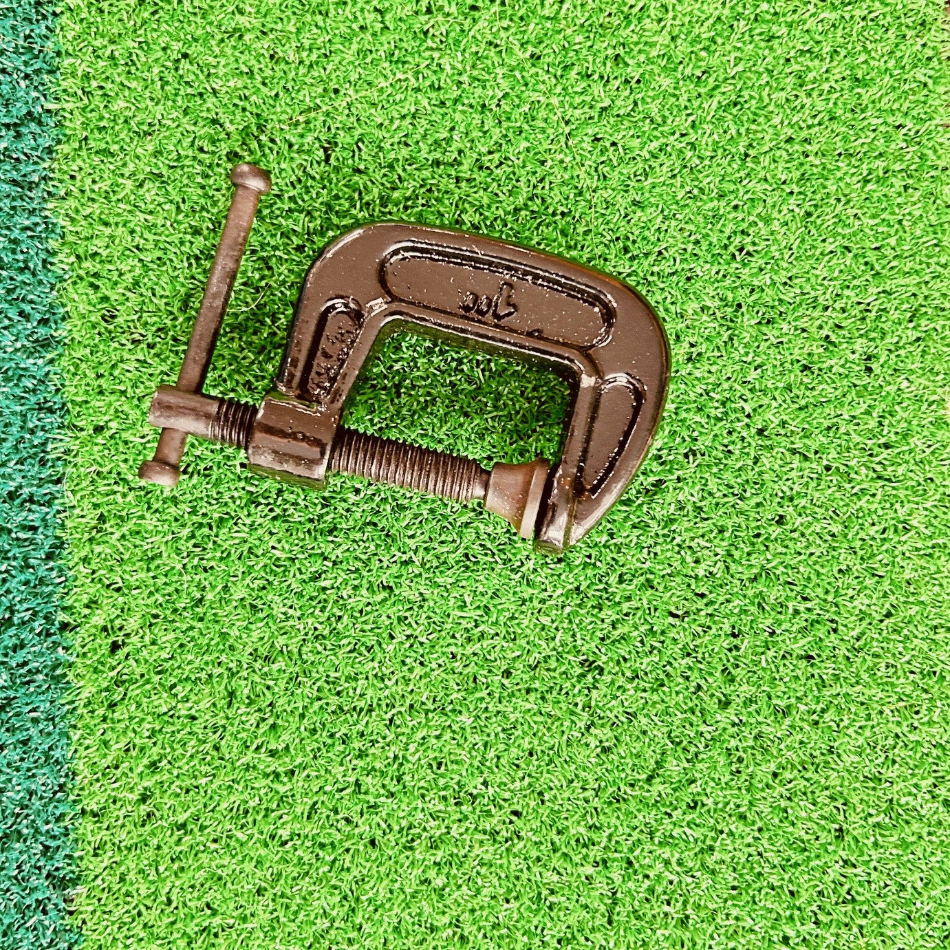 GOLF TEE REPAIR KIT - THE ULTIMATE GIFT FOR GOLFERS